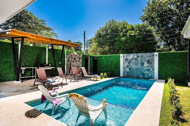 Private Pool Villa | 5min Walk to Beach & Dining