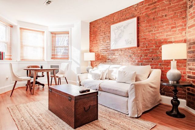 Quaint DC Private 1-BR Walk to METRO-rail subway