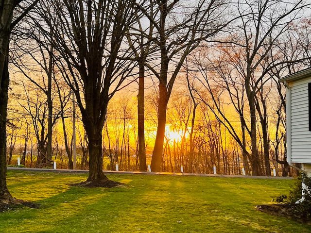 CountrySide close to Amherst, UMass and Noho! — Hadley, MA