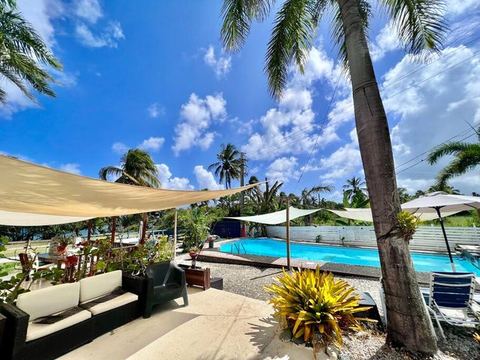 beach farmstay studio room w pool — Lamboglia, Patillas