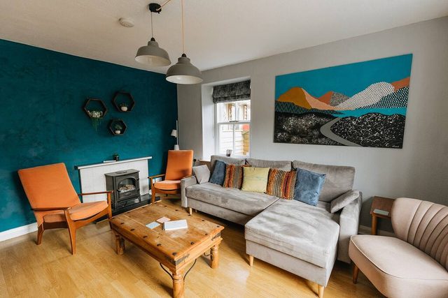 Charming Lake District Cottage Fireplace & Parking