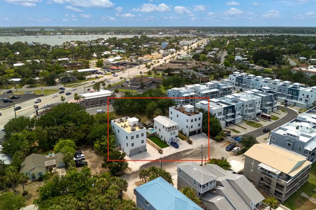 Three Adjacent Homes | 16 Bed/13 Bath | Sleeps 41