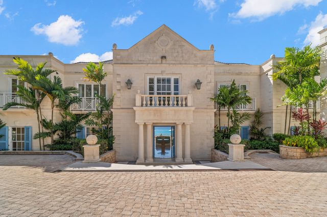 Luxury Beachfront Estate | Blue Lagoon