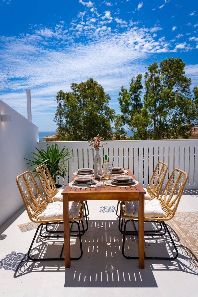 Chic Beach House  2 in Benalmadena by El Trocader