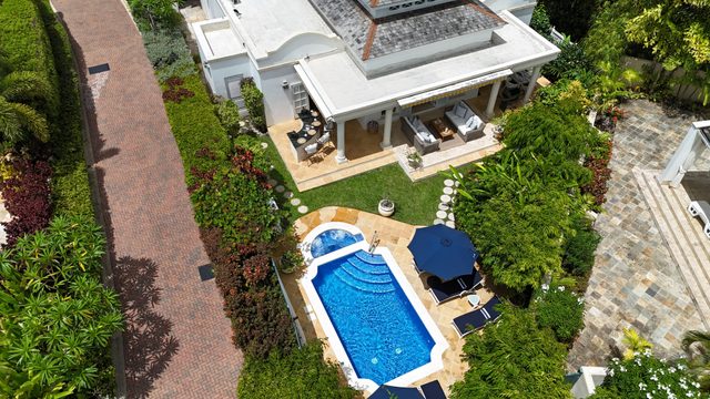 Elegant West Coast Villa with Private Pool