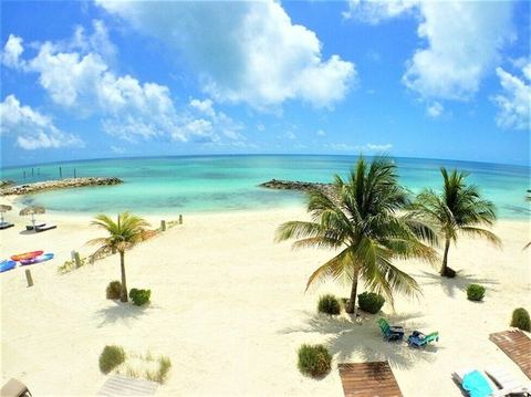 Beachfront  Villa Nassau, Bahamas- 4 br-Coolibah