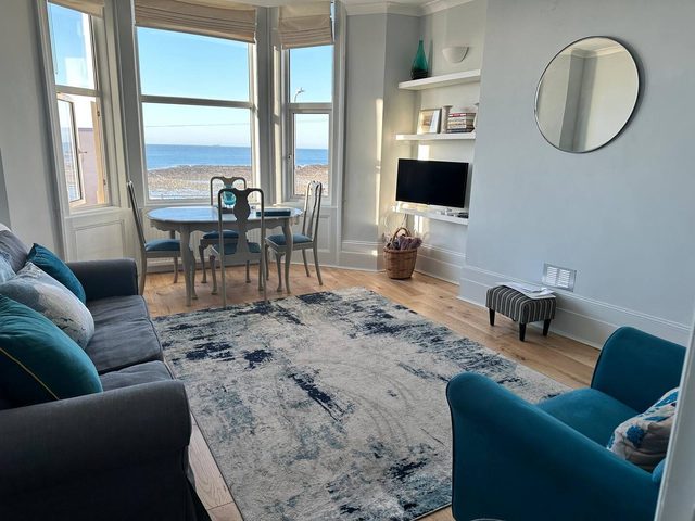Newly Refurbished - Margate Sunset Retreat  — Margate, England