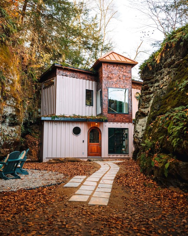 The Roca Box Hop - Hocking Hills