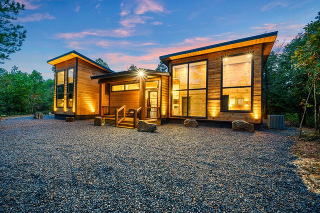 Creekside Siesta — Broken Bow, OK