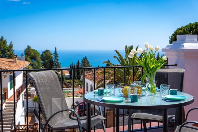 Idyllic Townhouse with Scenic Views  Mijas Pueblo