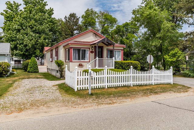 Lane Cottage