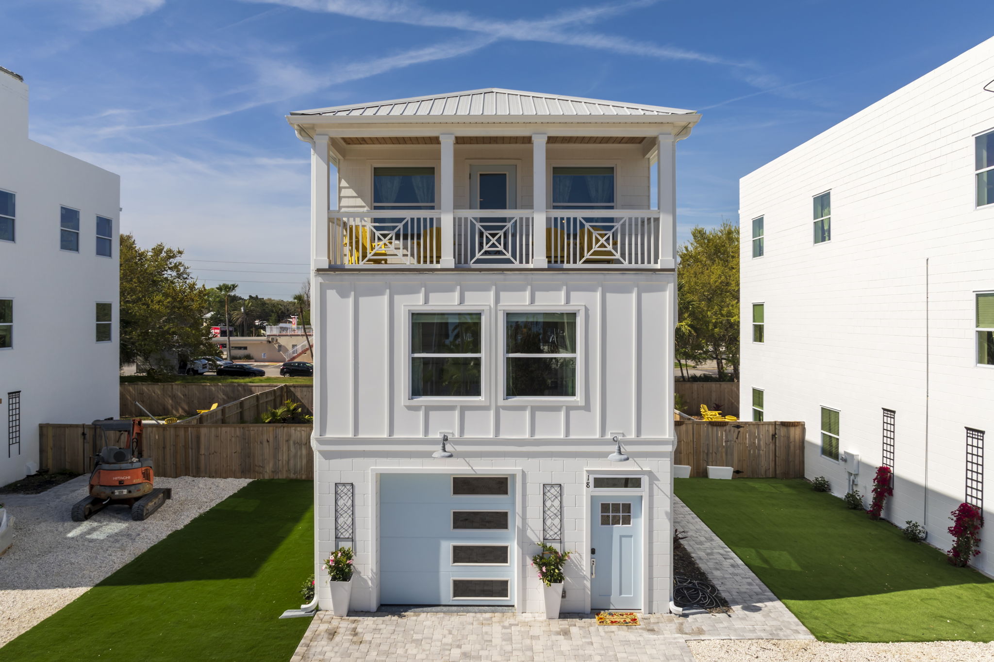 Modern 4/3 Retreat | Pool & Intracoastal Views