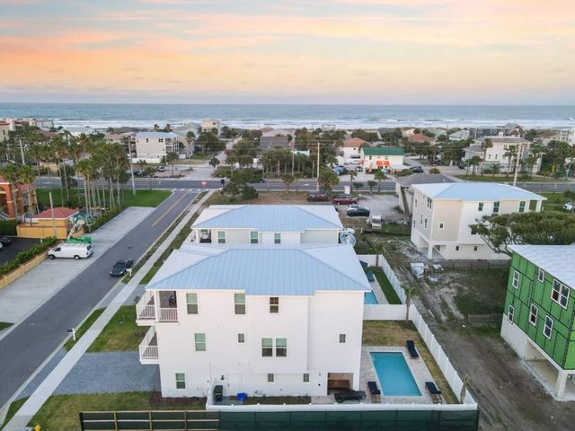 St. Augustine Beach 5/6 | Heated Pool & Hot Tub