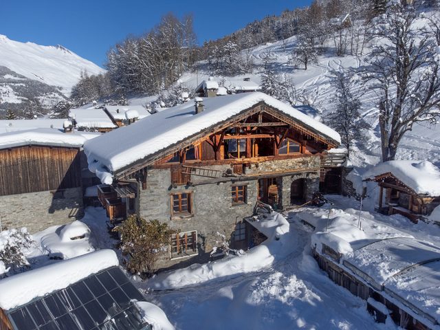Catered Chalet la Grange d'Alice - ski in/out