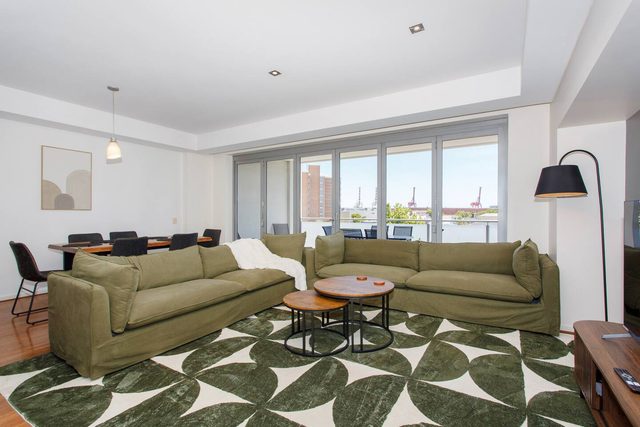 Portview | 3BR King Beds + Balcony & Port Views
