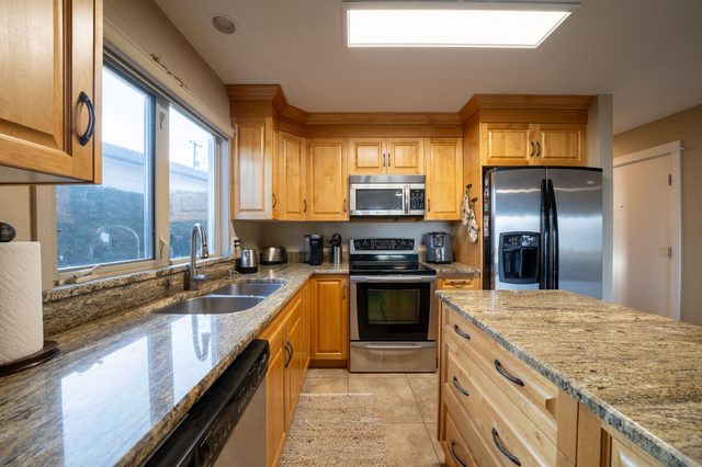 223 Executive Beachview Suite, Shorewater Resort