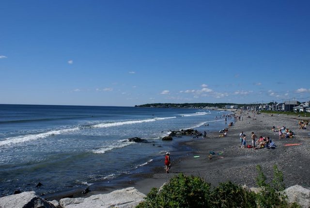 Oceanfront Condo steps away from Long Sands Beach