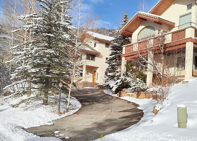 Lions Ridge Vail Private Luxury Home With Hot Tub — Vail, CO
