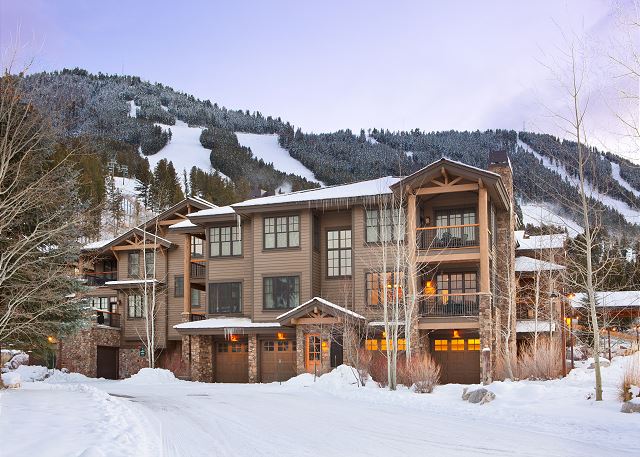 Jackson, Wyoming United States - Grand View 3130 | Apex Real Estate