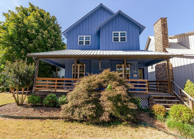 Hydrangea House — Heber Springs, AR