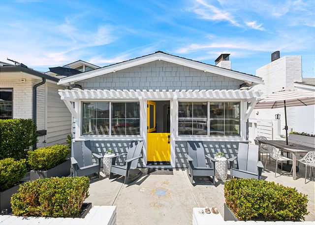 313 Grand Canal — Newport Beach, CA