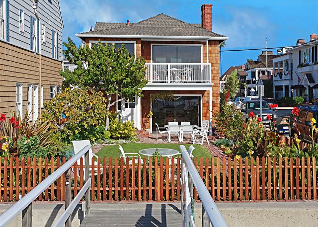 552 South Bayfront — Newport Beach, CA