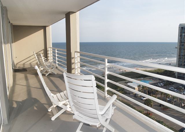 NORTH HAMPTON 1105 3 BEDROOM 3 BATH OCEAN VIEW
