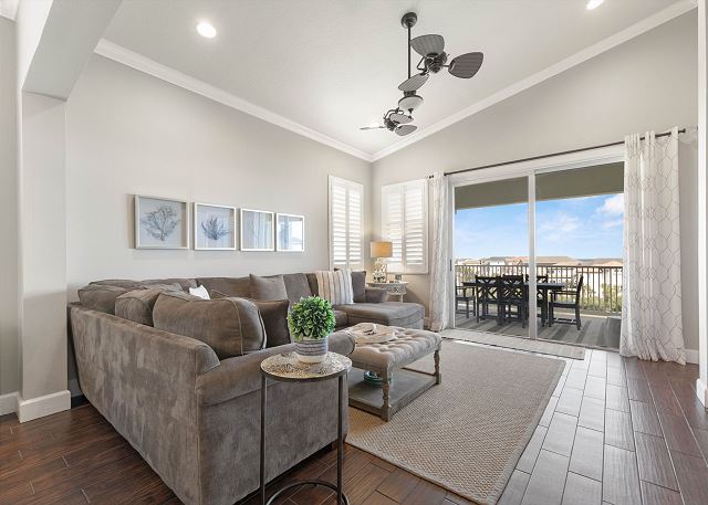 400 Cinnamon Beach Way #361