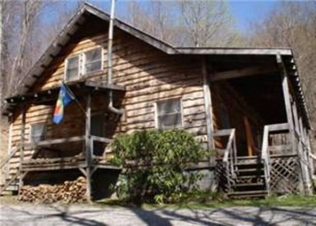 Singletree Lodge 388 Smokey Shadows Lane — Maggie Valley, NC