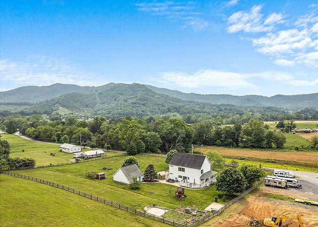 Serenity Hill 42 Midland Drive