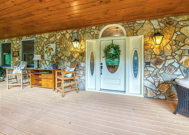 44 Gathering Place (Hot Tub) 44 Golf View Rd