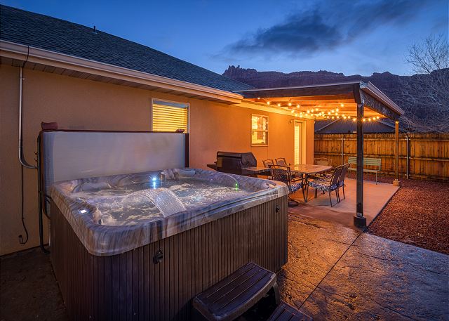 Moab, Utah United States - Hot Tub & Outdoor Living | Rim View Retreat | Fenced Backyard | Vacation Rental Collective Website