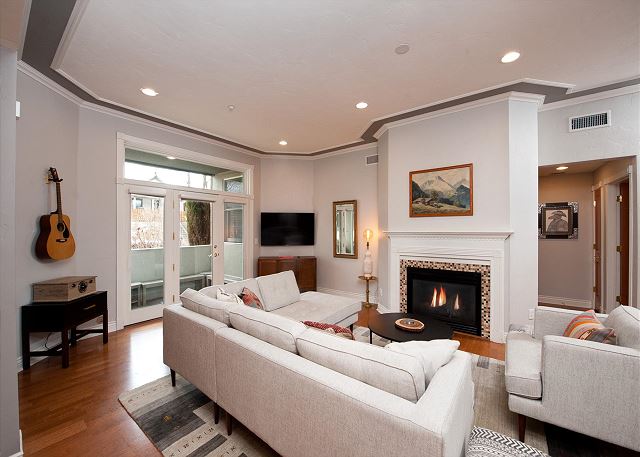 Prime Downtown Stay | Luxury 3BR Condo Steps from Main + Arcade