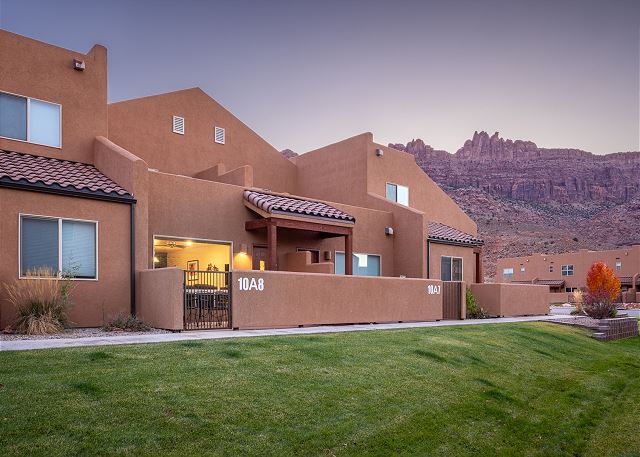 Moab, Utah United States - Townhome Near Ntl Parks & Town | Pool & Hot Tub | Vacation Rental Collective Website