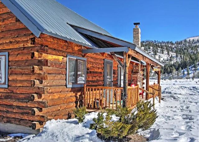 Rustic Cabin | Private Hot Tub | Close to Wolf Creek Ski Area