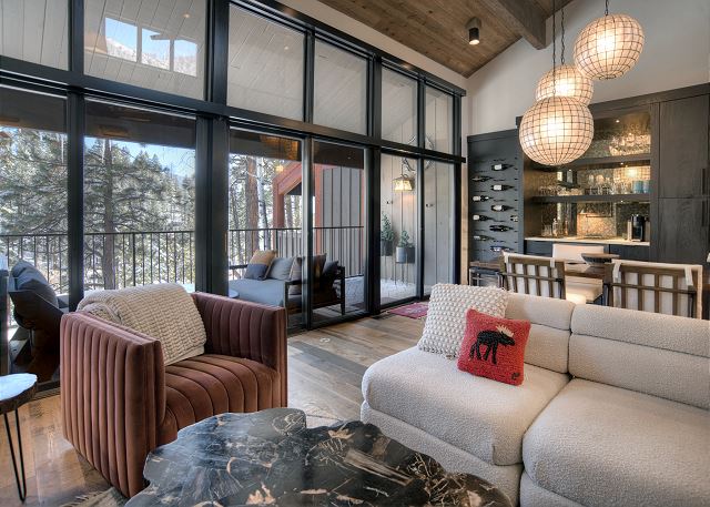 Lenny's Lair (#836) |10 min to Ski - Pond View - Golf - AC/Pool/HotTub