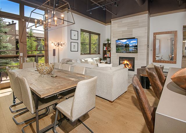 Riverfront Luxury | Walk to Shuttle | Fireplace | Garage Parking
