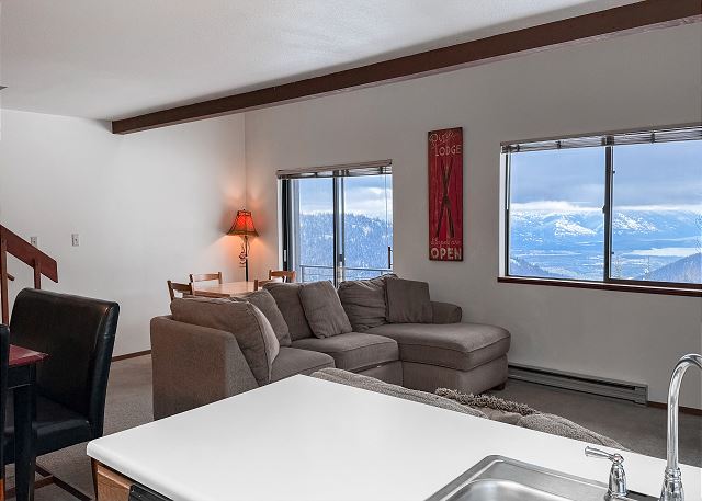 Ski-In/Ski-Out | Schweitzer Mountain Views