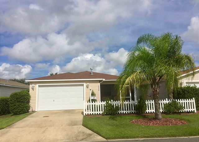 1598 Bayou Pl