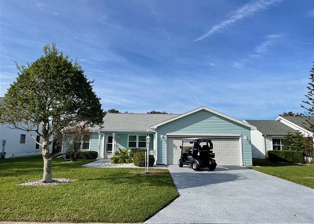 1405 Navarro Ct