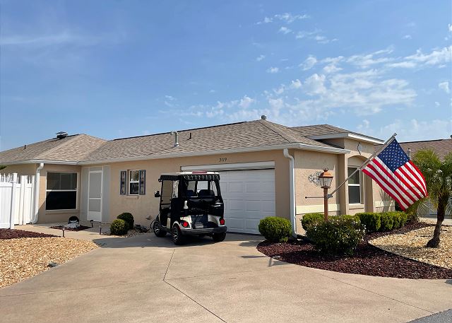 3119 Carrollton Ct — The Villages, FL