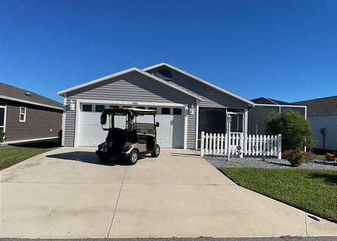 1461 Joshua Ct — The Villages, FL