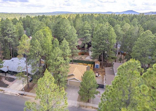 Forest Hills Retreat