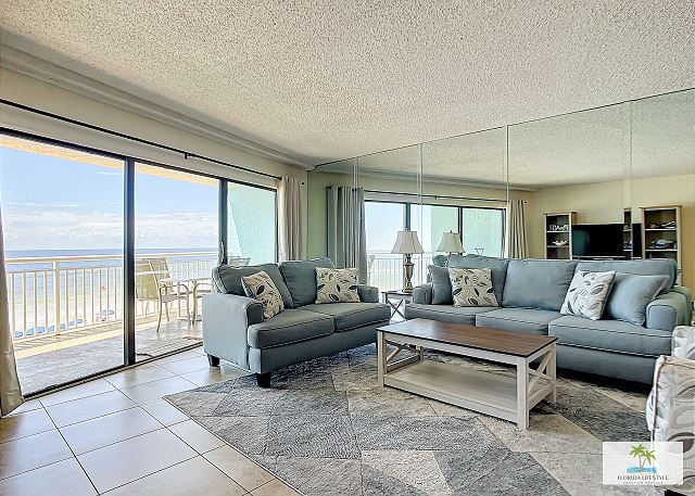 Chateaux 303 - Direct Beach Front Condo