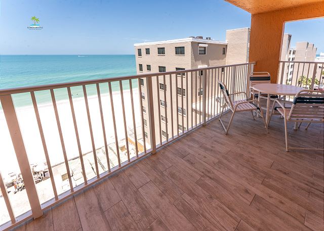 Holiday Villas III- 607 in Indian Shores-Gulf front condo! — Indian Shores, FL