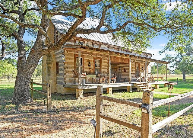 AB Butler- Both Suites — Fredericksburg, TX