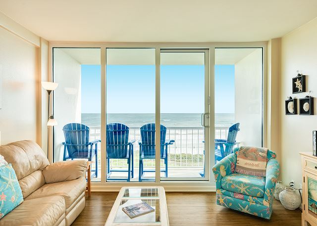 0701 Ocean Breeze Retreat — Galveston, TX