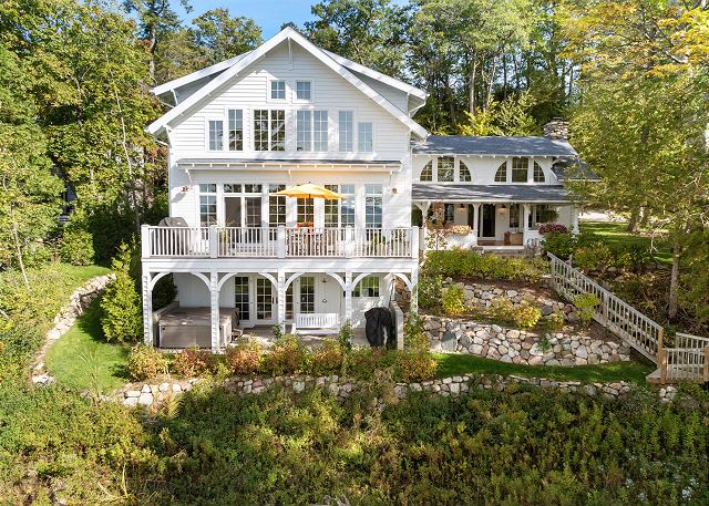 Windover Cottage — West Traverse Township, MI