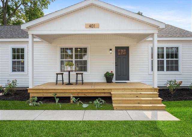 Uptown Retreat