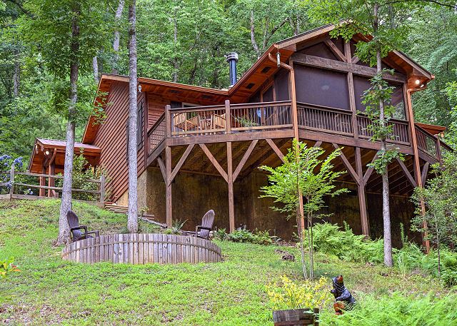 The Treehouse — Texana, NC